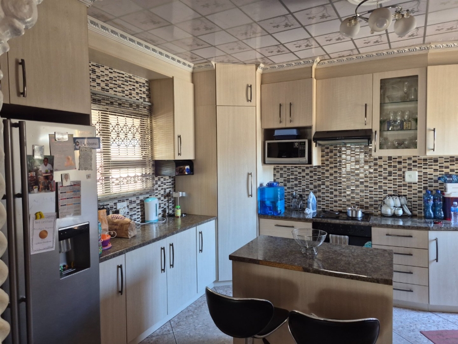 3 Bedroom Property for Sale in Kwadwesi Eastern Cape